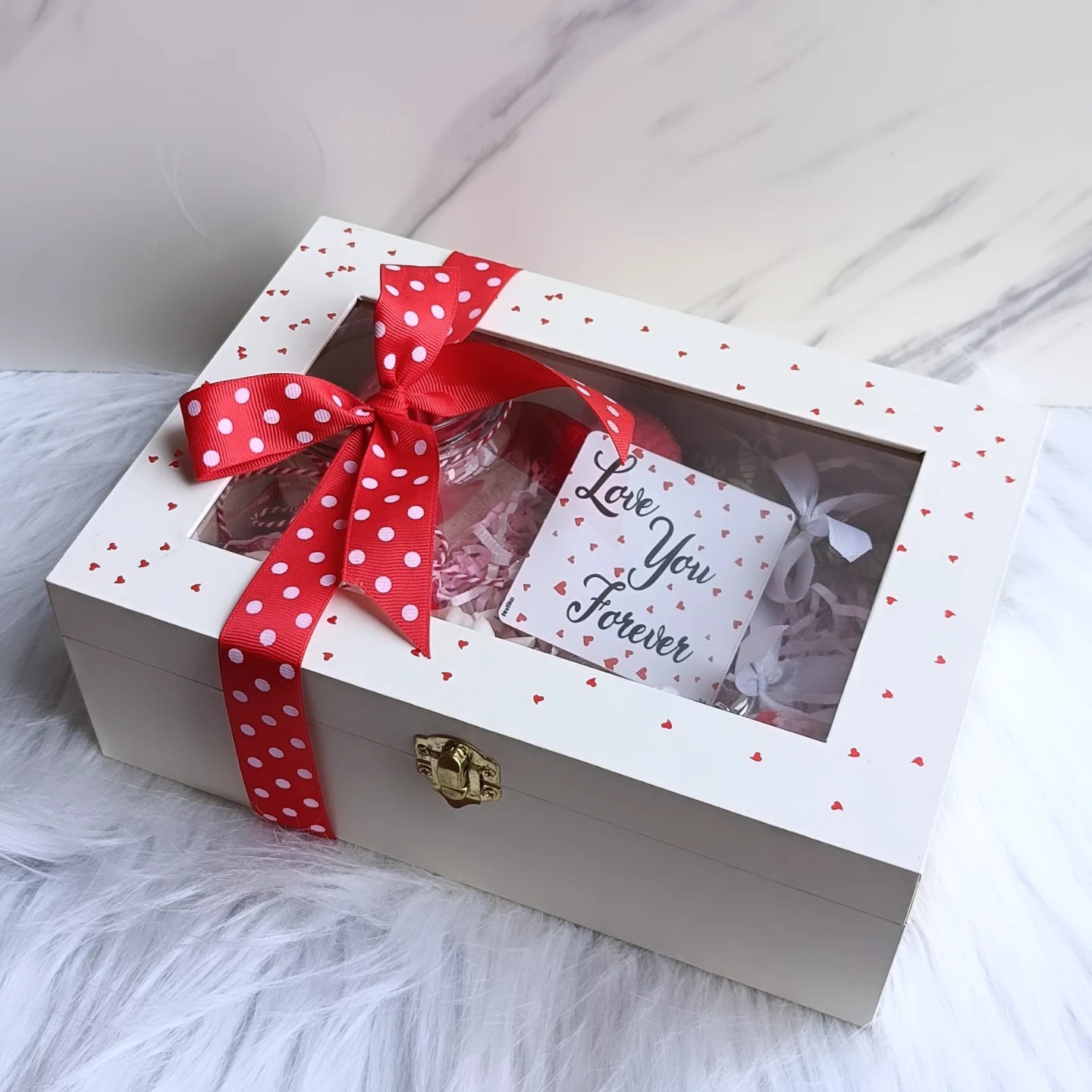 Valentine's day gift hamper - 1